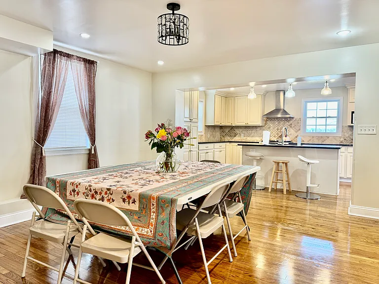 3210 Harford Rd — Photo 13