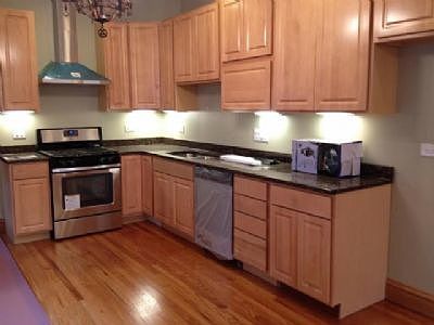 1st image of 1255 W Thorndale Ave