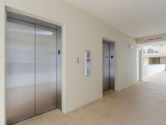 3rd image of 112 Seascape Dr Unit 1102