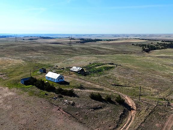 5th image of 3235 Road 83