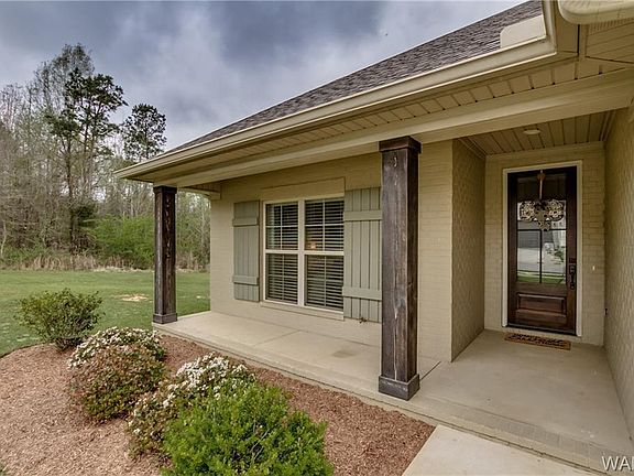 3rd image of 2141 Waterford Cir