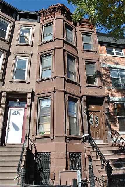 1st image of 453 Halsey St