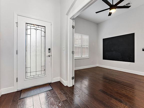 4th image of 4238 SW Oblique Street
