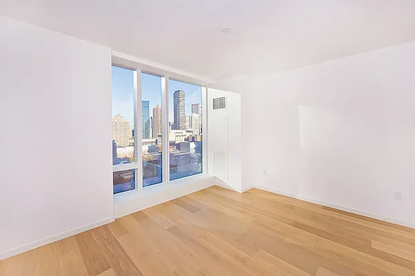 Sold by Sieber International | media 43