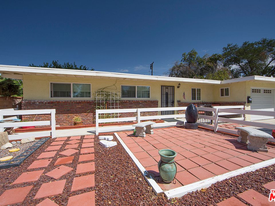 1st image of 1133 W Avenue J12
