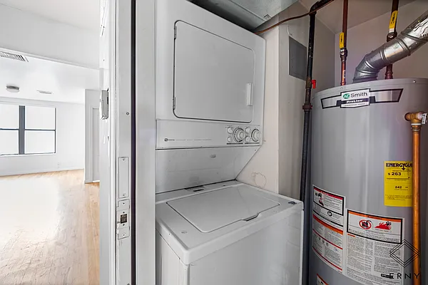 Rented by ERNY LLC | media 14