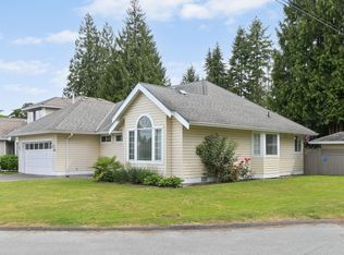 11450 207a St, Maple Ridge, BC V2X 0C7