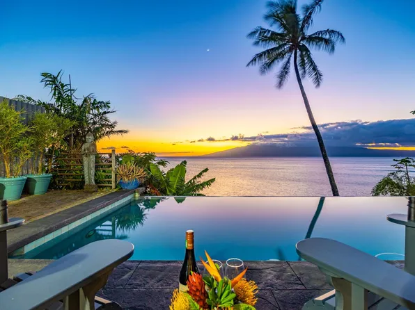 5171 Lower Honoapiilani Rd, Lahaina, HI 96761