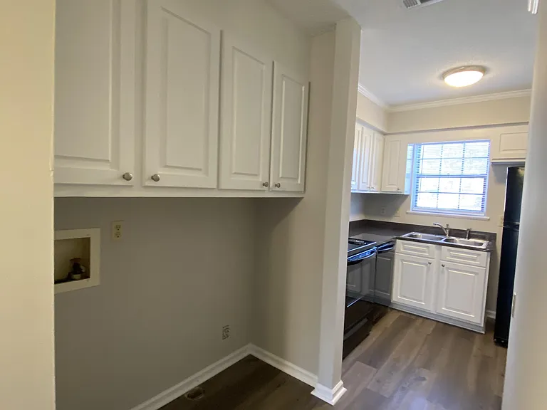716 Verdant Dr #1 — Photo 18