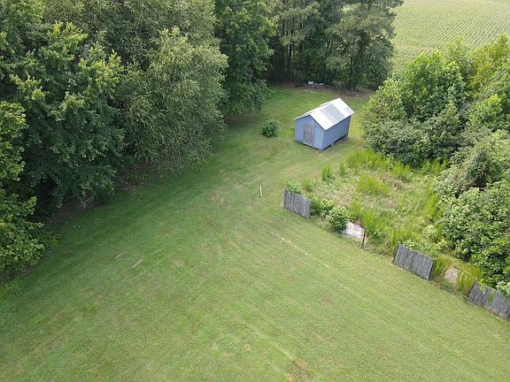 3rd image of 2628 Ridge Rd