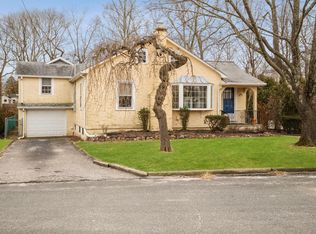 600 E Legion Ave, Mattituck, NY 11952