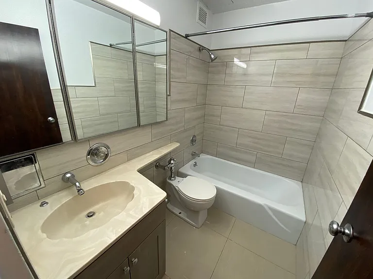 1616 HINMAN — Photo 33