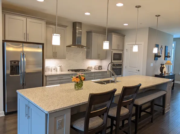 43349 Stadium Ter, Ashburn, VA 20148