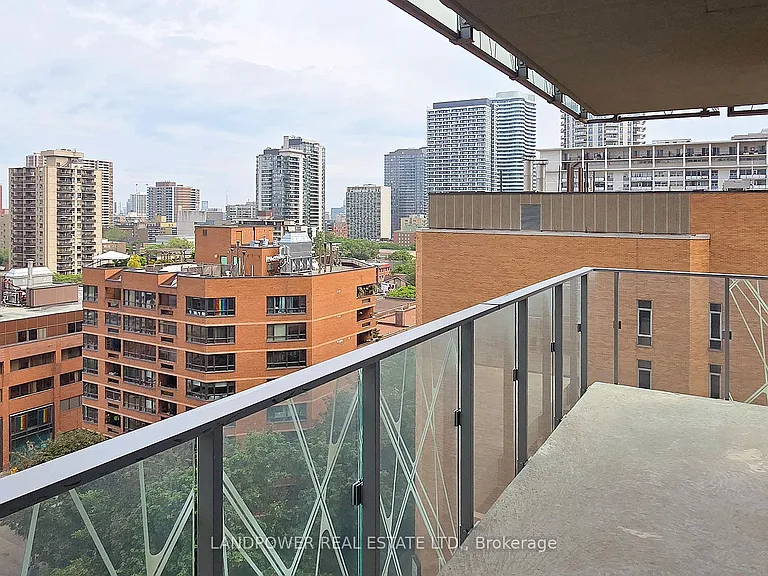 50 Wellesley St E #1208 — Photo 23