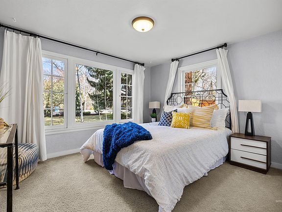 5th image of 3505 W Kootenai St