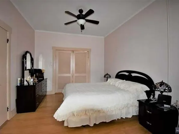 20 Irving Street image 4 of 6