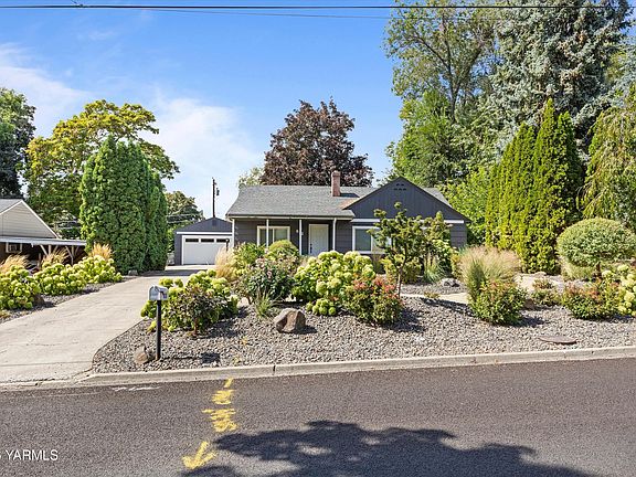 3rd image of 912 S 25th Ave