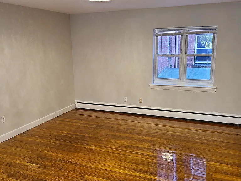 65 Selkirk Rd #3 — Photo 9