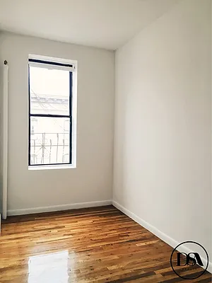 Rented by DSA Realty | media 34
