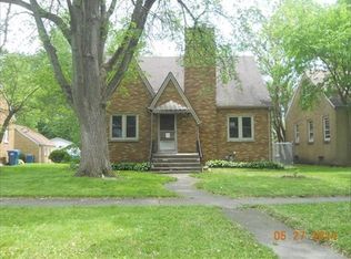 1240 S 6th Ave, Kankakee, IL 60901