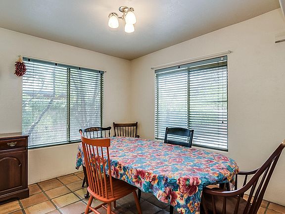 5th image of 1740 N Baxter Dr