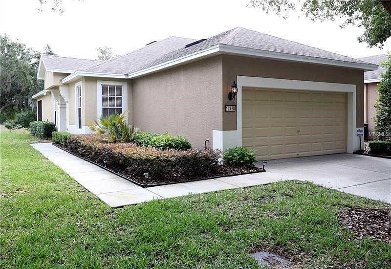 1st image of 13718 Crest Lake Dr