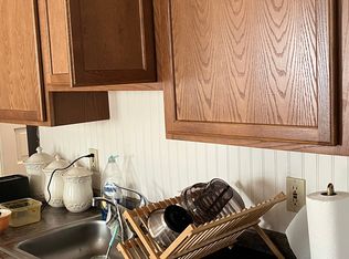 118 N Bassett St #15285093, Madison, WI 53703