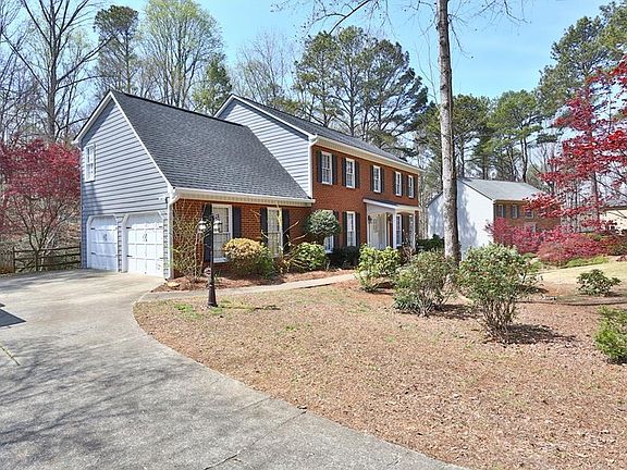 2nd image of 1337 Rivermist Dr