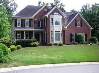2540 Hidden Wood Ln, Lawrenceville, GA 30043