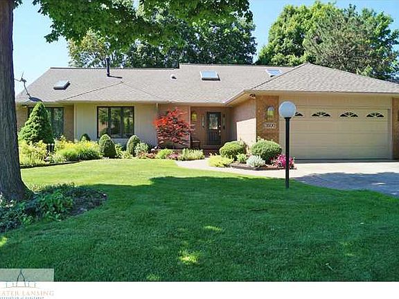 2nd image of 3600 Muirfield Dr