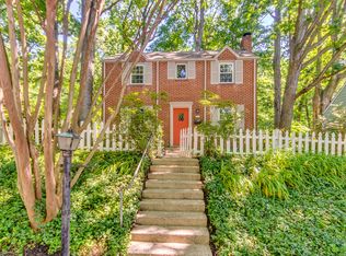 906 Larch Ave, Takoma Park, MD 20912