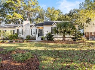 1110 Rosemead Rd, Mount Pleasant, SC 29464