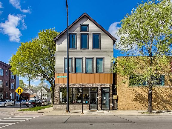 2nd image of 3658 W Armitage Ave #2
