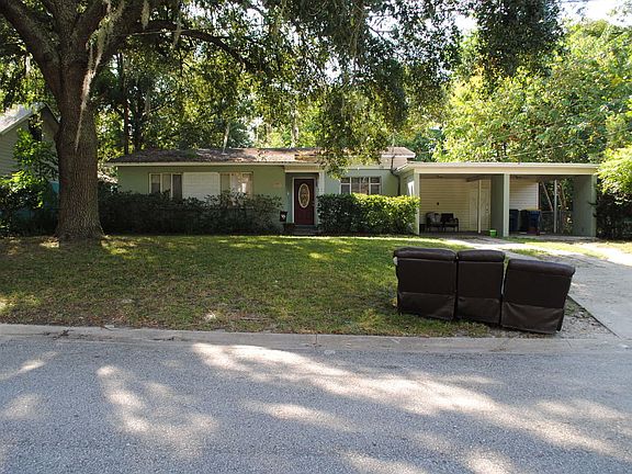 2nd image of 7113 Wendy Cir