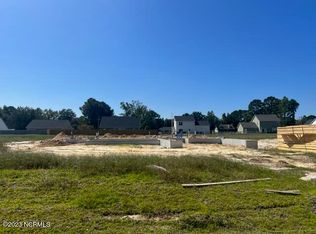 303 Gate Stone Ln, Jacksonville, NC 28540