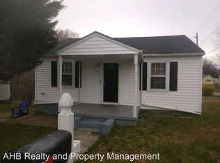 920 Elm St, Burlington, NC 27217