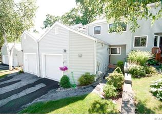 44 Bridle Path, Ossining, NY 10562