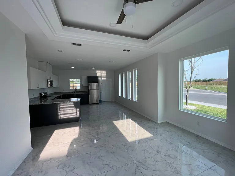 5600 Puffin St — Photo 3