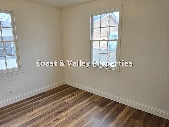 4th image of 1252 Olympia Ave #B