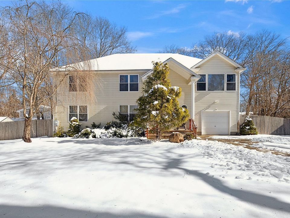 1st image of 390 Auborn Avenue