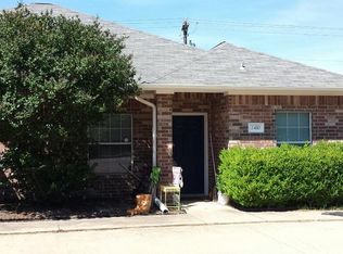 2410 Berger Dr, Bryan, TX 77802