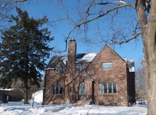 416 S Clark St, Forest City, IA 50436