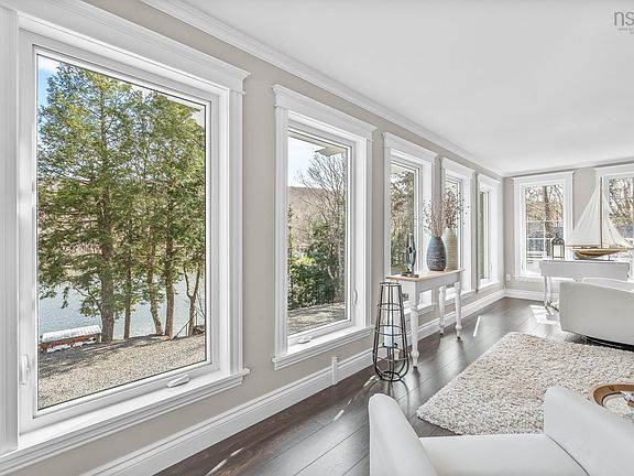 3rd image of 50 Duncan Dr