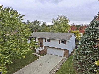 574 N Antler Dr, Mt Zion, IL, 62549