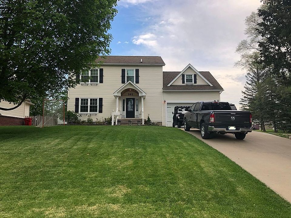 1st image of 302 Highland Ave
