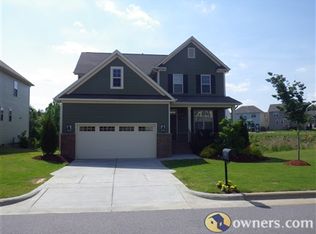 614 Sweet Laurel Ln, Apex, NC 27523