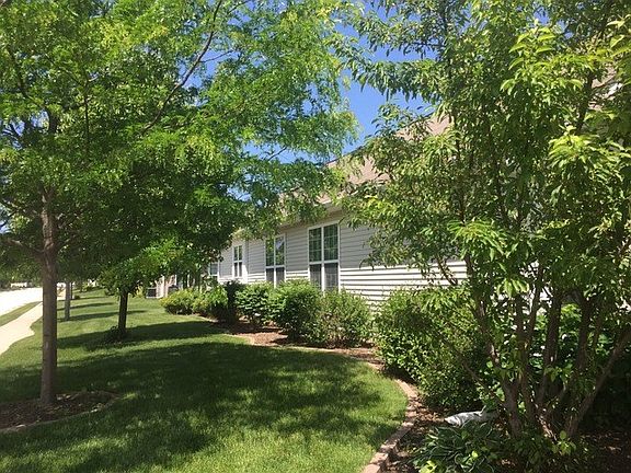 3rd image of 11747 Evergreen Ln