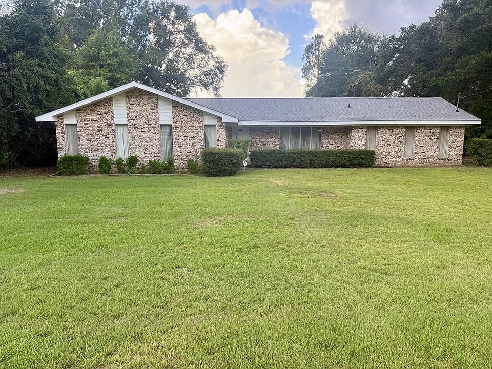 1st image of 2803 Griffin Dr