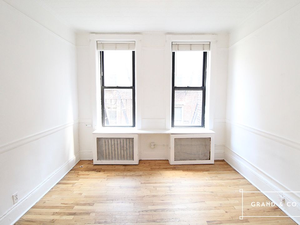 1st image of 120 Mac Dougal St #13