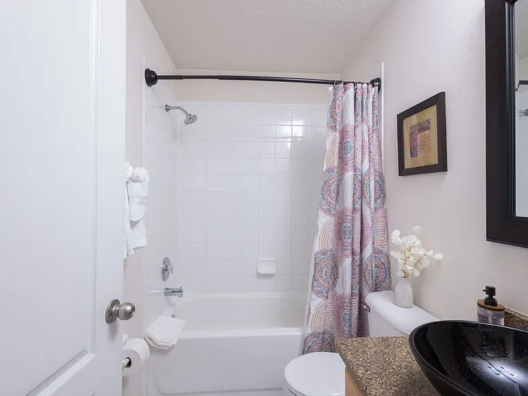 2024 Heartland Cir — Photo 22